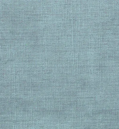 CELINA BREAKWATER swatch