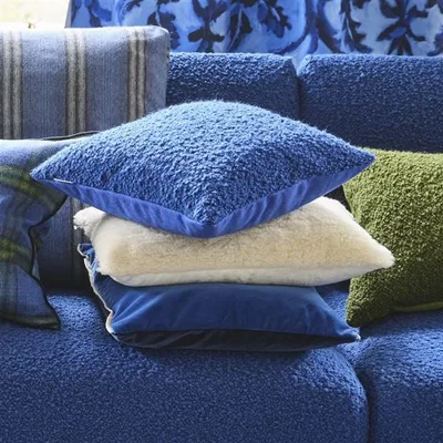 CORMO AZURE thumbnail 6