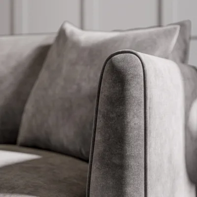 LOVELY ASH thumbnail 4