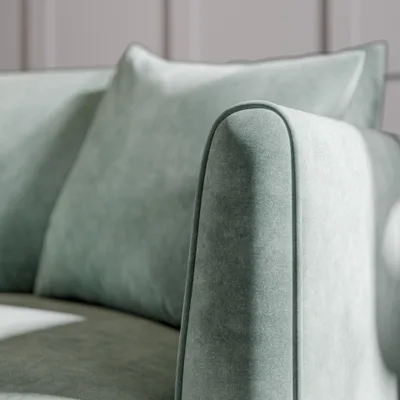 LOVELY POWDER thumbnail 4