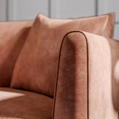 LOVELY ROSE thumbnail 4