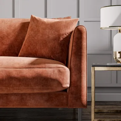 LOVELY ROSE thumbnail 5