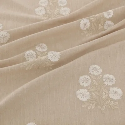 LYLA LINEN thumbnail 2