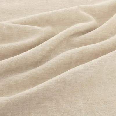 Pradha Feather swatch