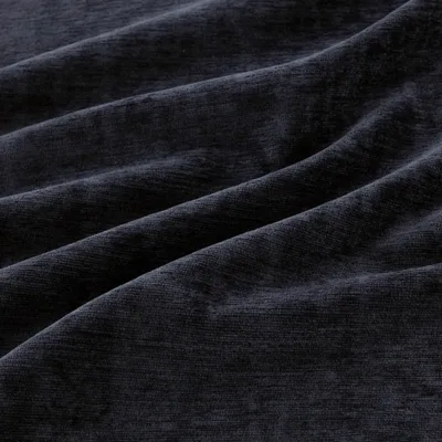 Pradha Nightfall swatch