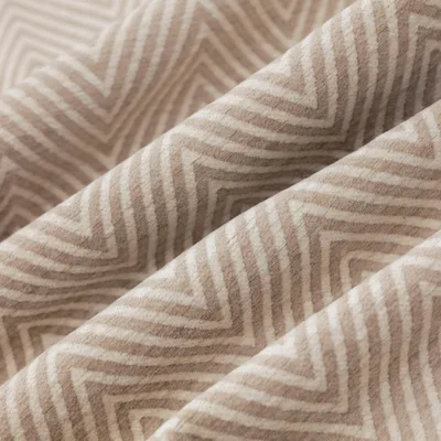 GINOLA NATURAL — TIMES SQUARE swatch, view 1