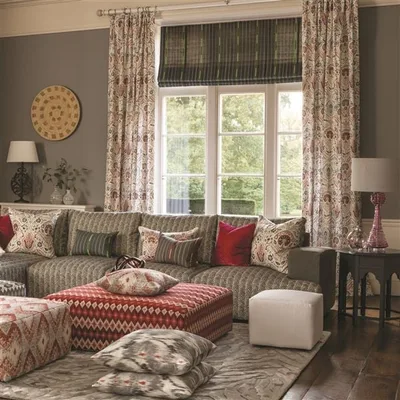 LUSTLEIGH ROUGE thumbnail 3