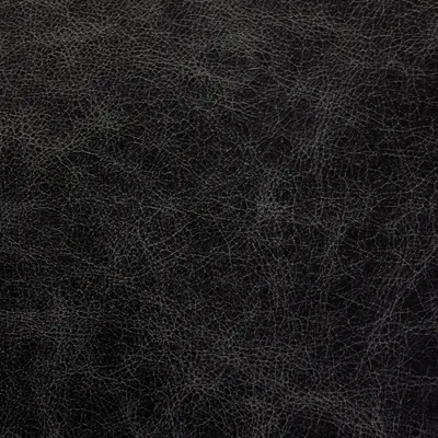 Crackedwax Black swatch