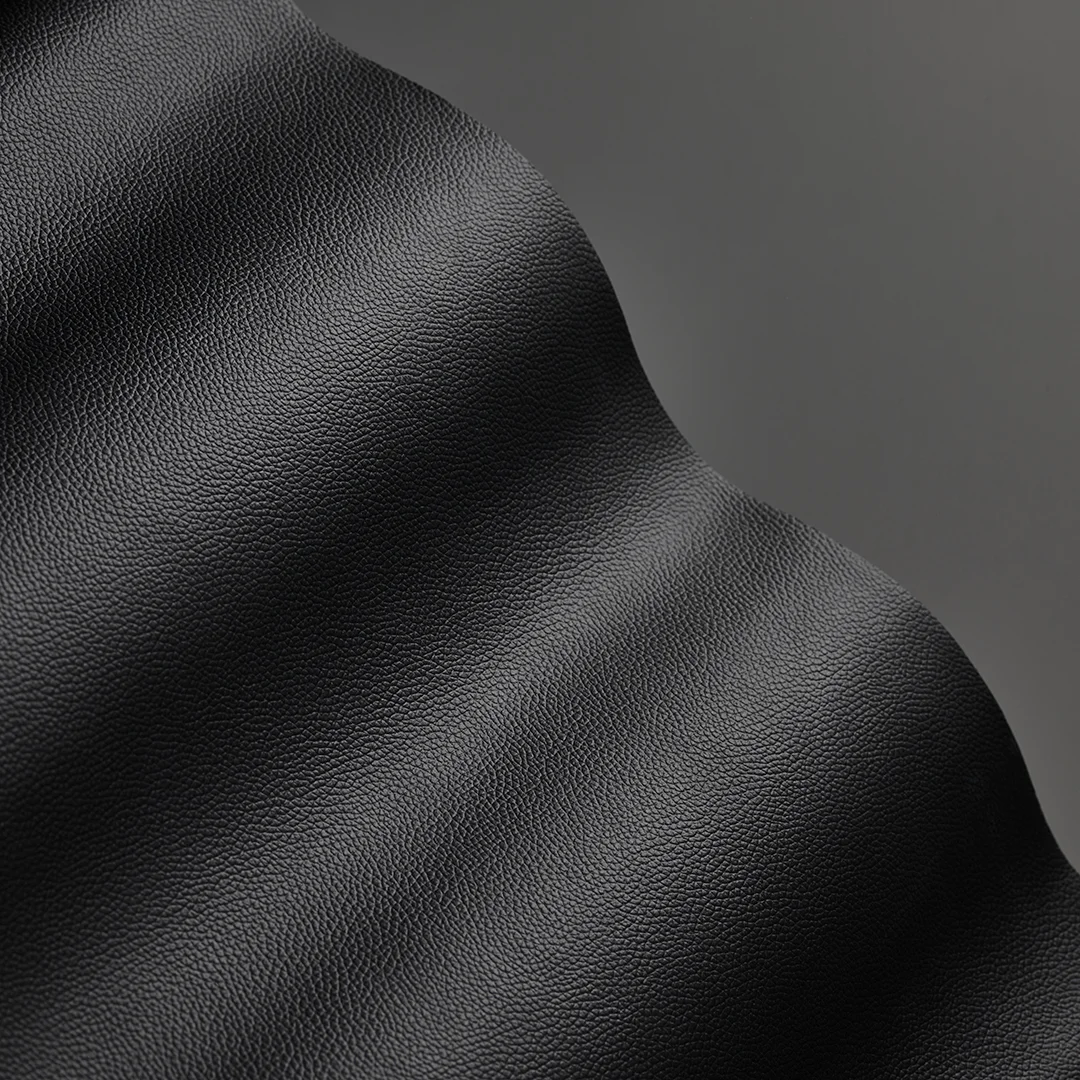 Shelly Black swatch